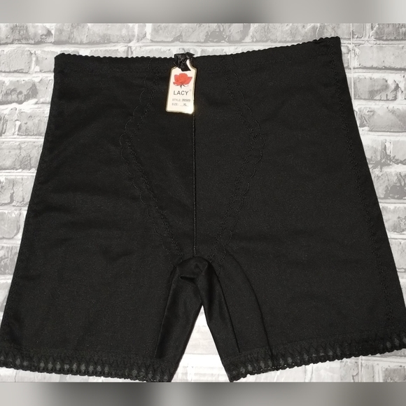 Women's Shapewear Shorts - Black and Cream - Picture 3 of 11